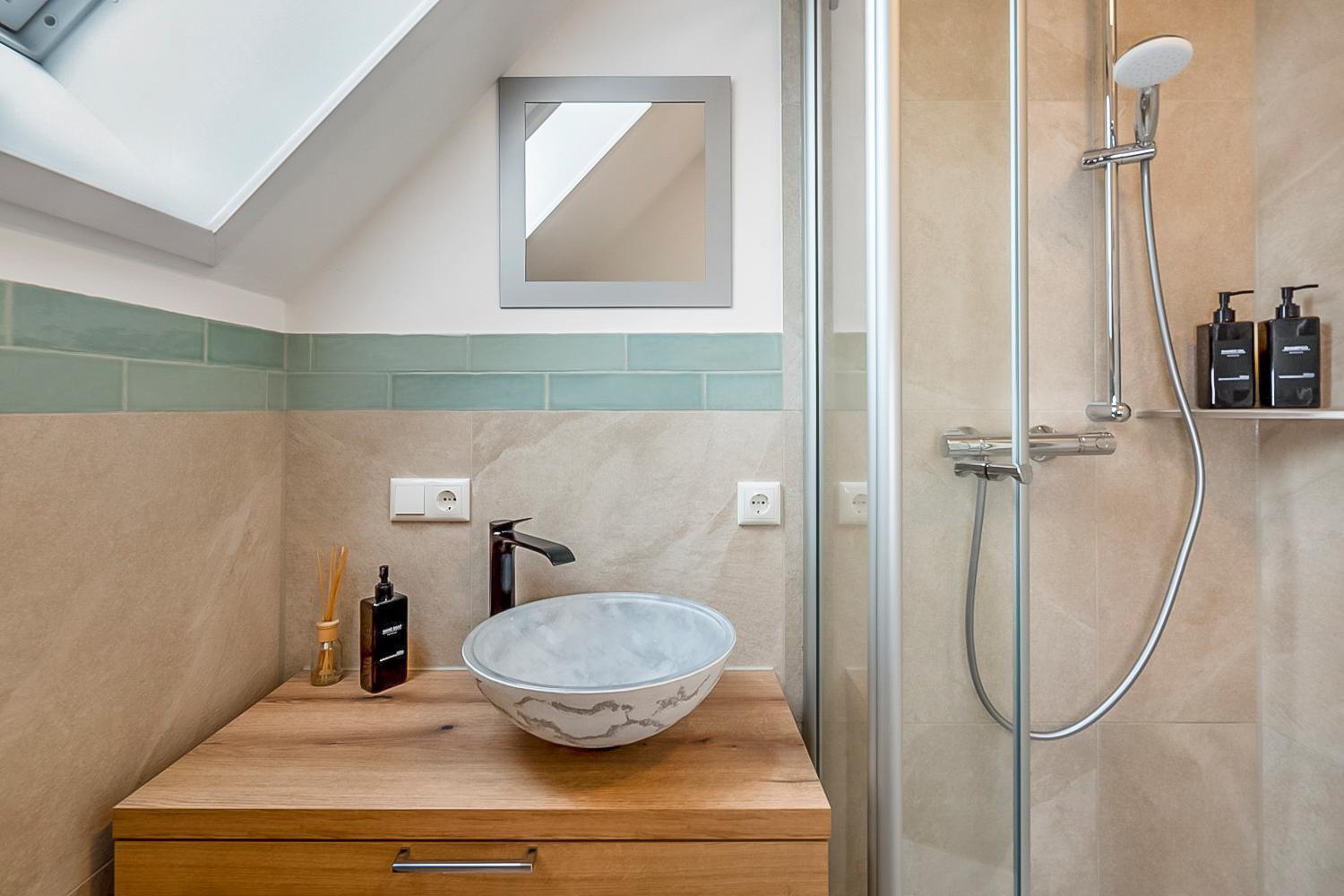 Namaste Homes - Ferienwohnung Mit Dachterrasse Bad Windsheim Eksteriør billede