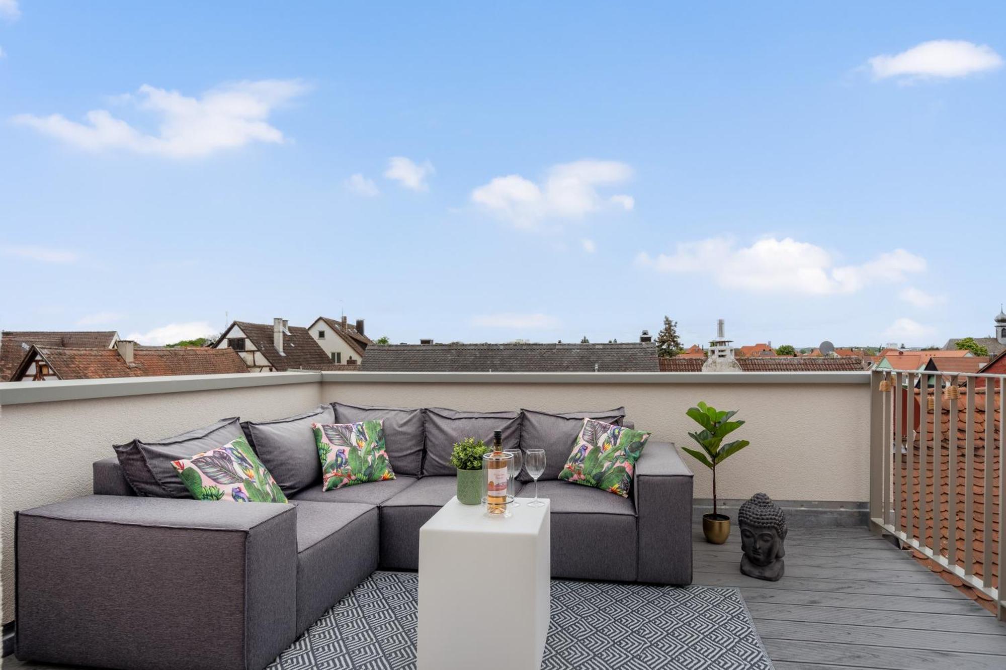 Namaste Homes - Ferienwohnung Mit Dachterrasse Bad Windsheim Eksteriør billede